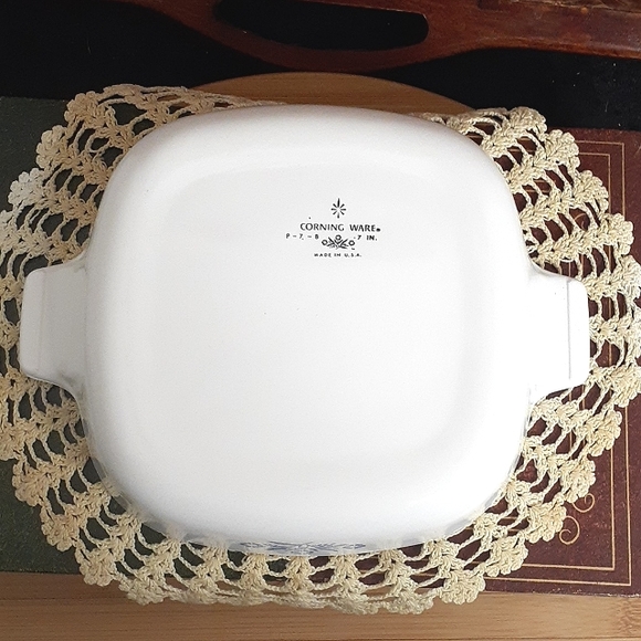 👉*RARE VINTAGE* CORNING WARE "CORNFLOWER" 7" CASSEROLE DISH WITH LID ~P-7-B - Picture 7 of 11